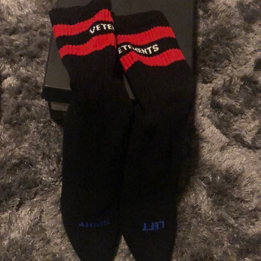 Vetements ! Sock pumps !